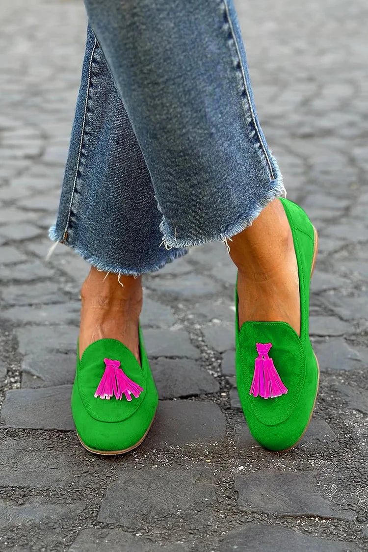 FLORENCE GREEN LOAFER WITH FUCHSIA TASSEL