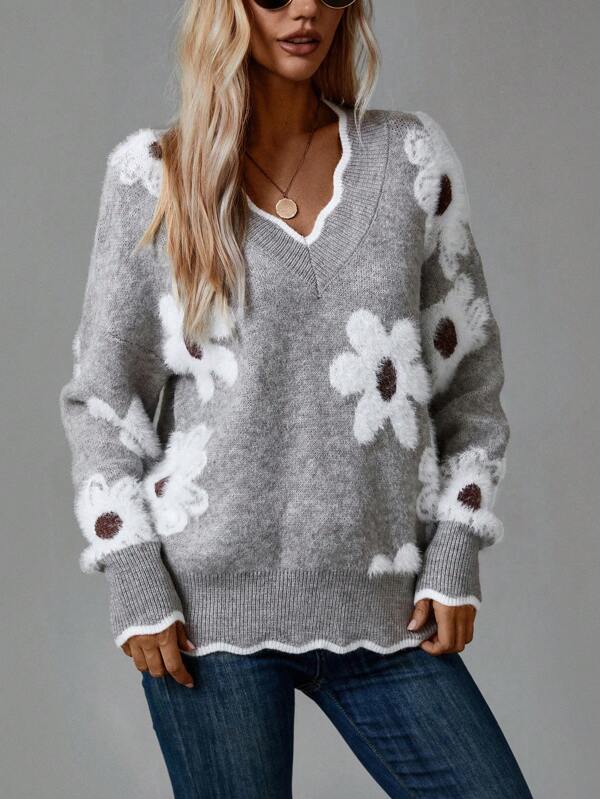 Sandra | Elegant V-Neck Floral Sweater