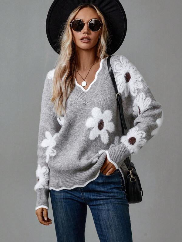 Sandra | Elegant V-Neck Floral Sweater