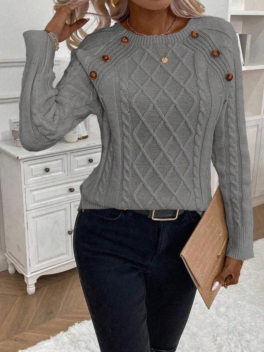 Hillary | Button-Detail Cable Knit Sweater