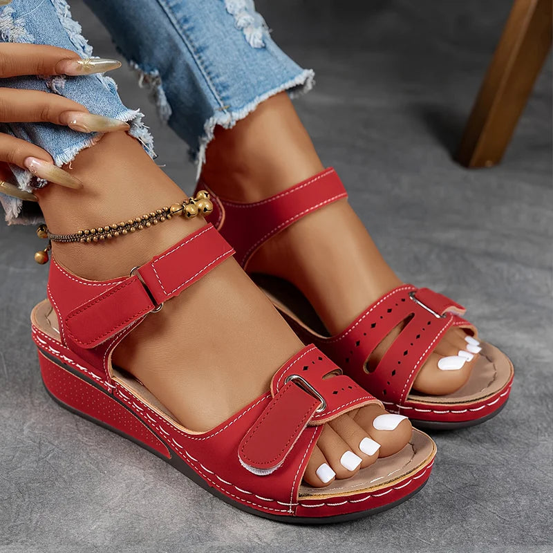 Cynthia | Sleek Orthopedic Sandals