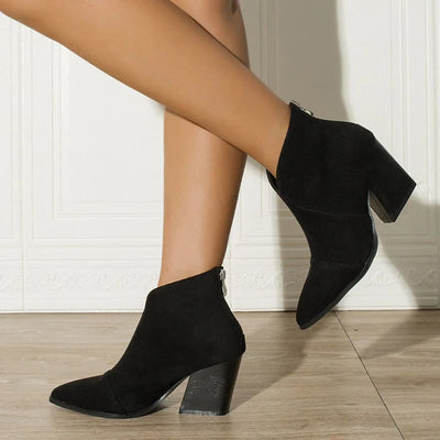 Jean | Chic suede ankle boots