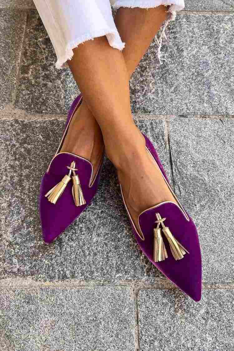 BARBARA LOAFER WITH ELEGANT TASSELS