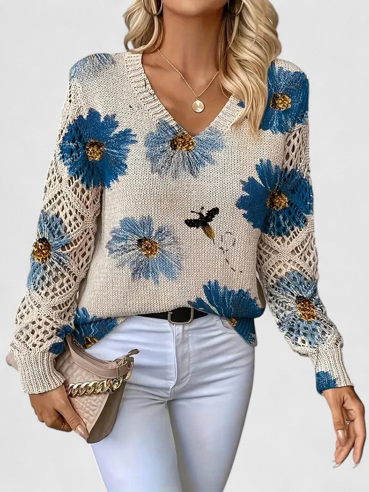Jill | Elegant sweater with floral design