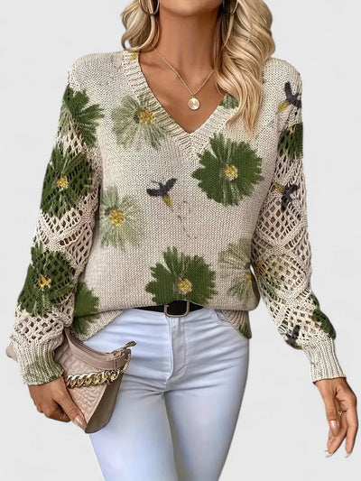 Jill | Elegant sweater with floral design
