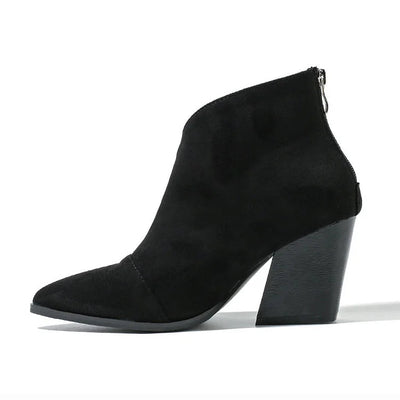 Jean | Chic suede ankle boots