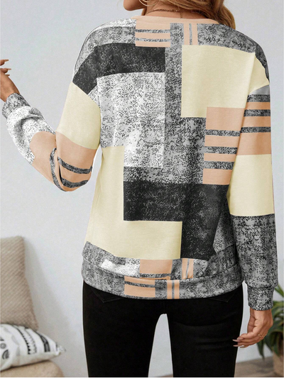 Evelyn – Graphic Print Sweater with Zipper