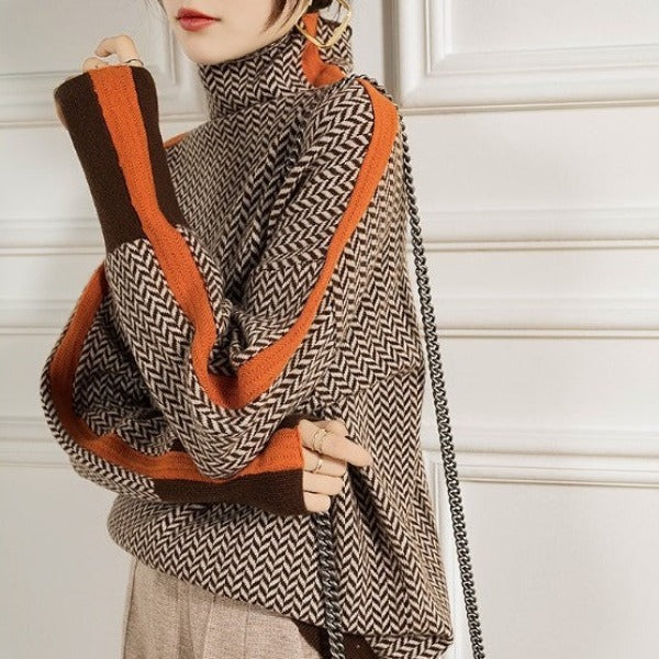 Hailey | Turtleneck sweater with striking contrasting stripes