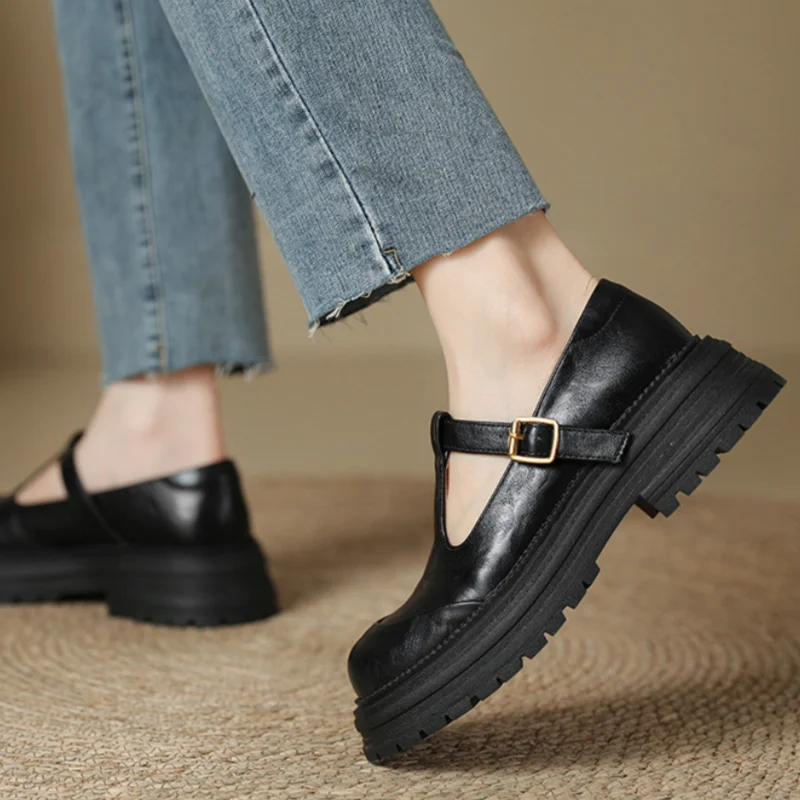 Claire T-Strap Footwear