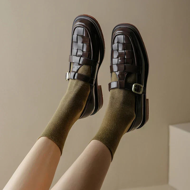 Lily Vintage-Inspired Flats