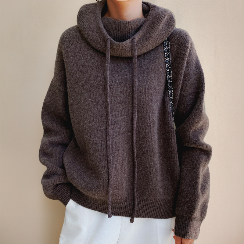 Gretchen | Cozy Hooded Sweater