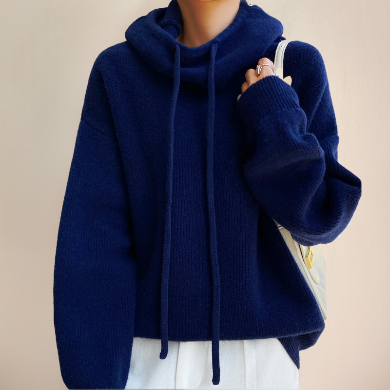 Gretchen | Cozy Hooded Sweater